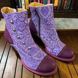 Fluevog East End: Venables, purple paisley, Women’s 8.5, EUC